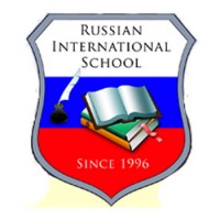 Russian International School Logo